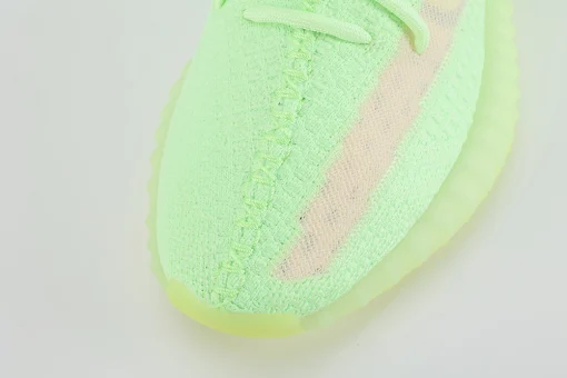 Yeezy Boost 350 V2 GID 'Glow' Replica