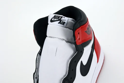 Air Jordan 1 Retro High OG 'Black Toe' replica