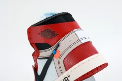 Off-White x Air Jordan 1 Retro High OG 'Chicago' Replica