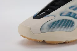 yeezy-700-v3-kyanite-replica