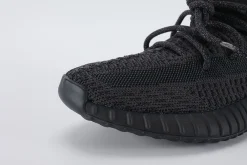 yeezy-boost-350-v2-'black-non-reflective'-replica