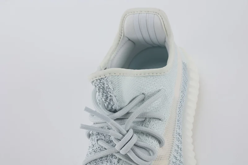 yeezy-boost-350-v2-'cloud-white-reflective'-replica