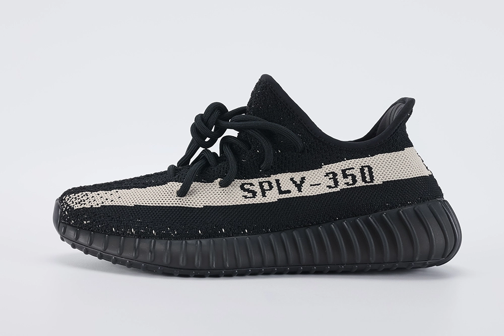 Yeezy Boost 350 V2 'Oreo' Replica