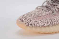 yeezy-boost-350-v2-'synth-reflective'-replica