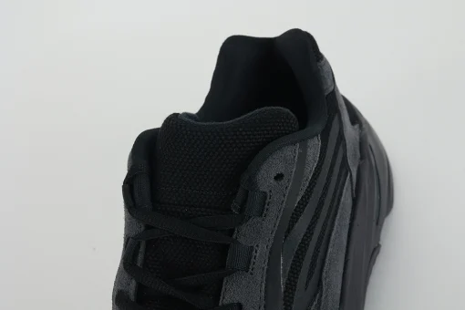 Yeezy Boost 700 V2 Vanta Replica