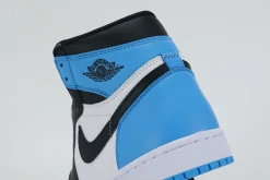 Air Jordan 1 Retro High OG 'UNC Toe'Replica