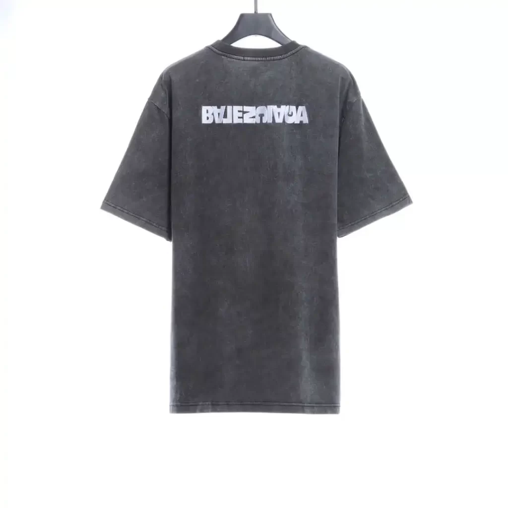 Reverse letter embroidery short sleeve