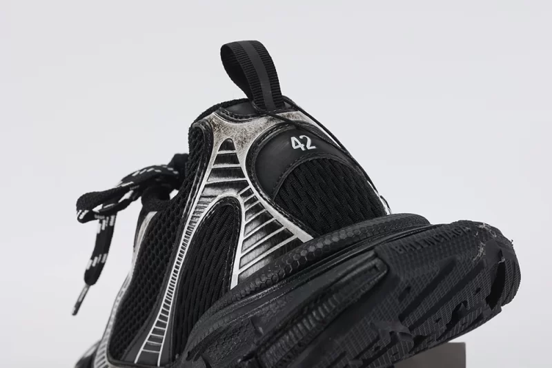 balenciaga-3xl-sneaker-'black-white'-replica