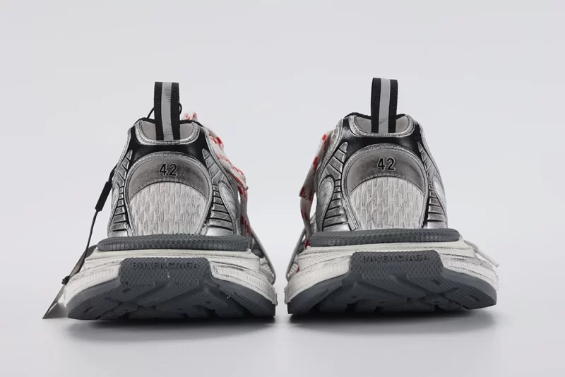balenciaga-3xl-sneaker-grey-replica.