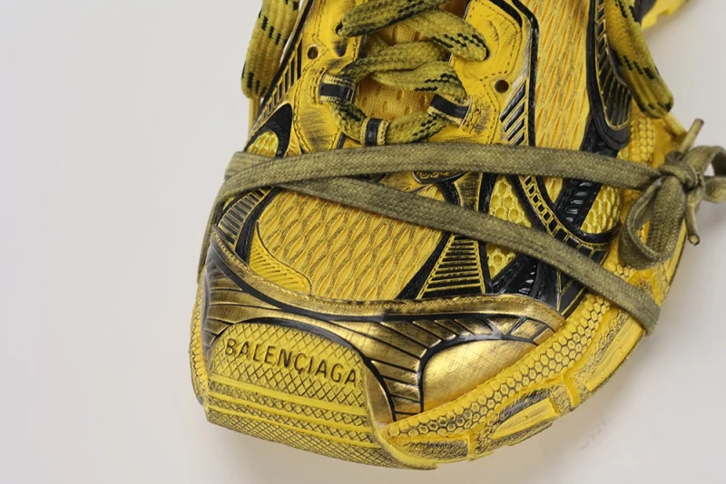 balenciaga-3xl-sneaker-yellow-replica