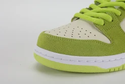 dunk-low-pro-sb-'fruity-pack-green-apple'