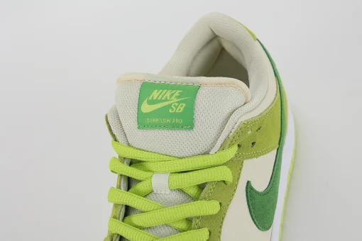 dunk-low-pro-sb-'fruity-pack-green-apple'