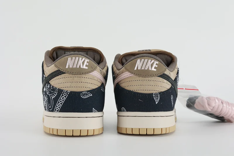 Travis Scott x Dunk Low Premium QS SB 'Cactus Jack' Replica