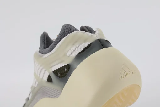 yeezy-700-v3-'fade-salt'-replica