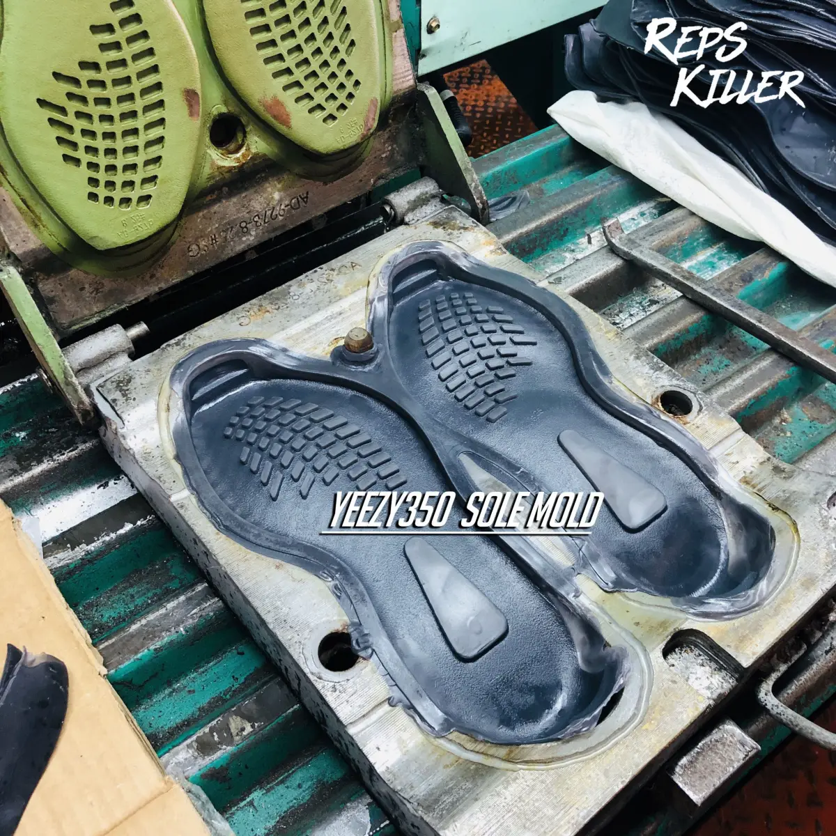 YEEZY350 Series shoes sole mold 
