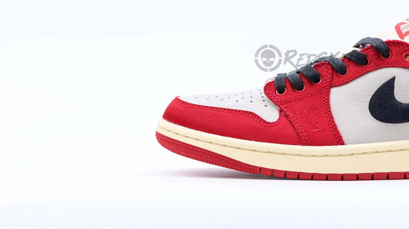 Trophy Room x Air Jordan 1 Retro Low OG SP 'Rookie Card - Away' Replica