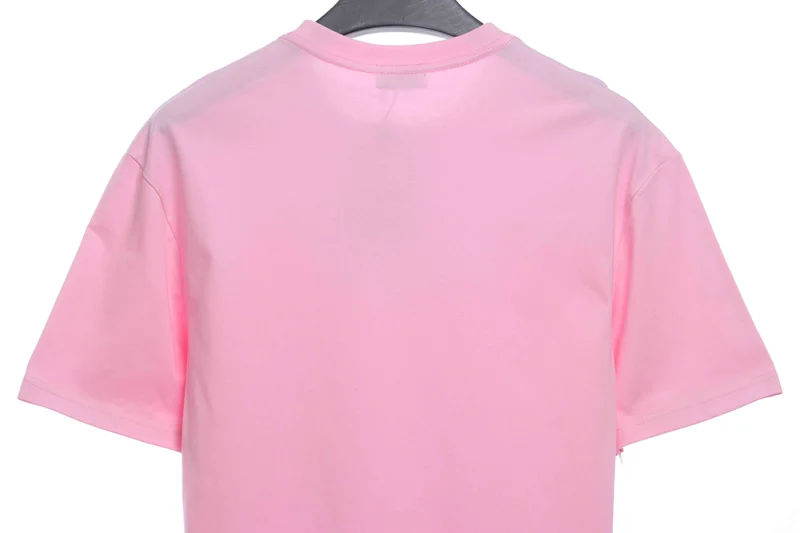 short-sleeved shirt with locking closure