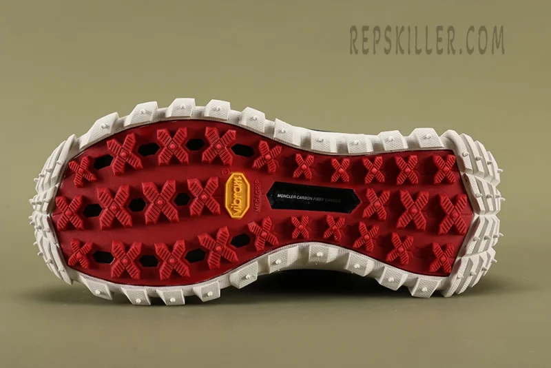 Trailgrip GORE-TEX Low Black White & Red Reps